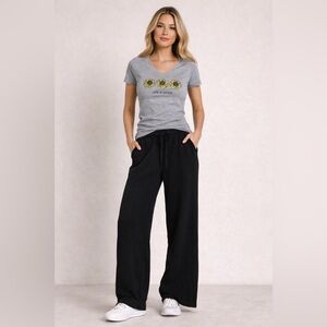 21. Sunflower lounge set